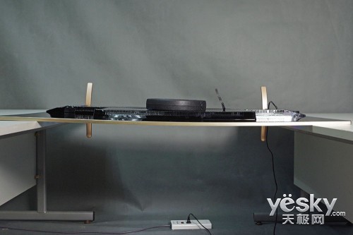 ߲ˤğSlim TV(zhn)O